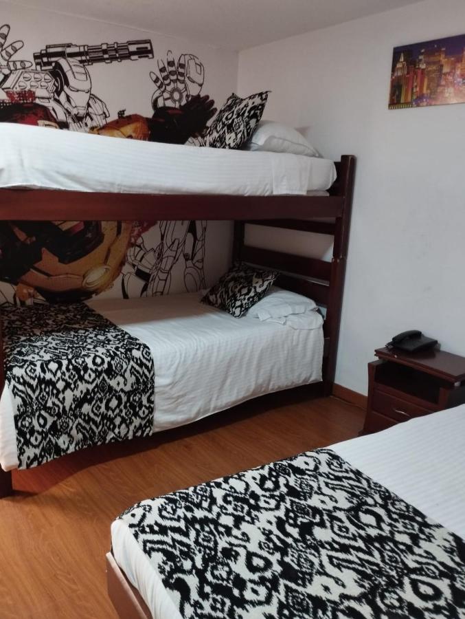 Hotel Comic City Bogotá Zewnętrze zdjęcie