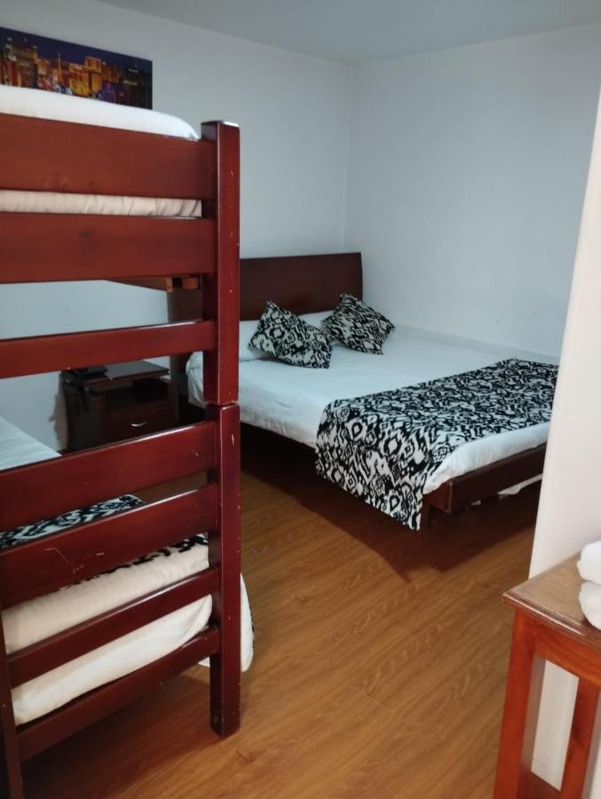 Hotel Comic City Bogotá Zewnętrze zdjęcie