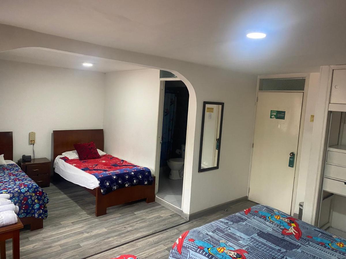 Hotel Comic City Bogotá Zewnętrze zdjęcie